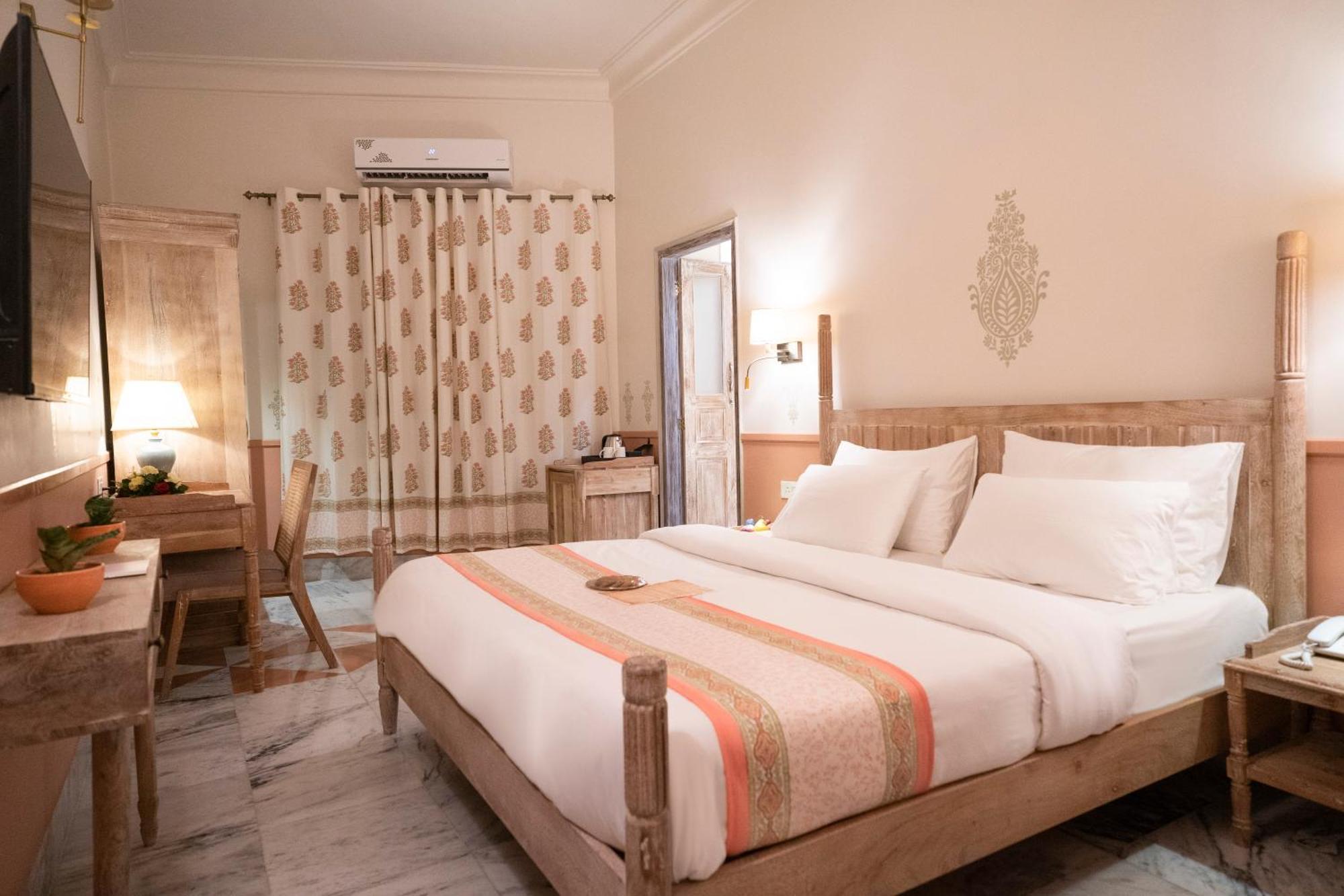 Dev Mahal - A Boutique Heritage Hotel Jaipur Extérieur photo