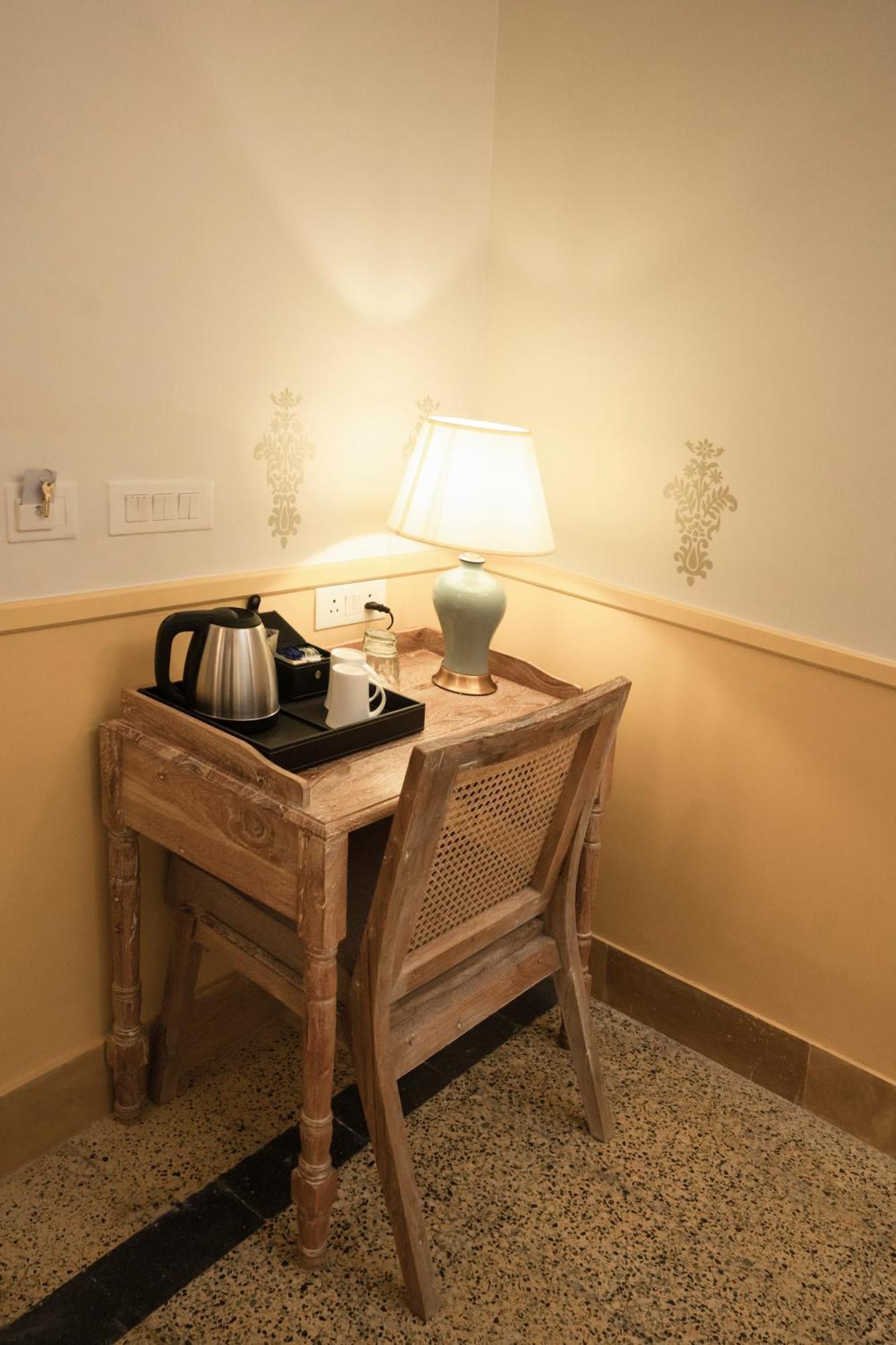 Dev Mahal - A Boutique Heritage Hotel Jaipur Extérieur photo