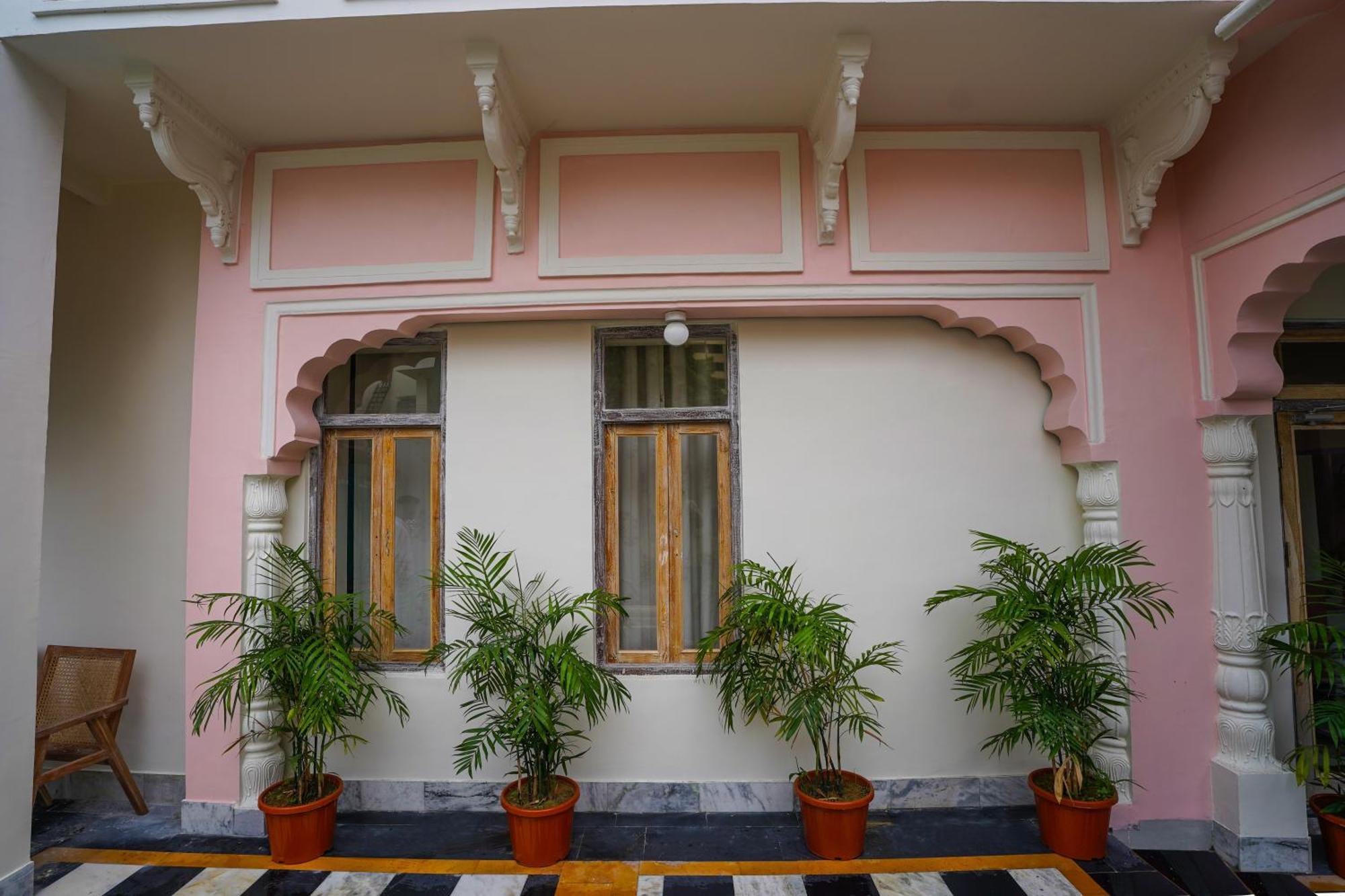 Dev Mahal - A Boutique Heritage Hotel Jaipur Extérieur photo