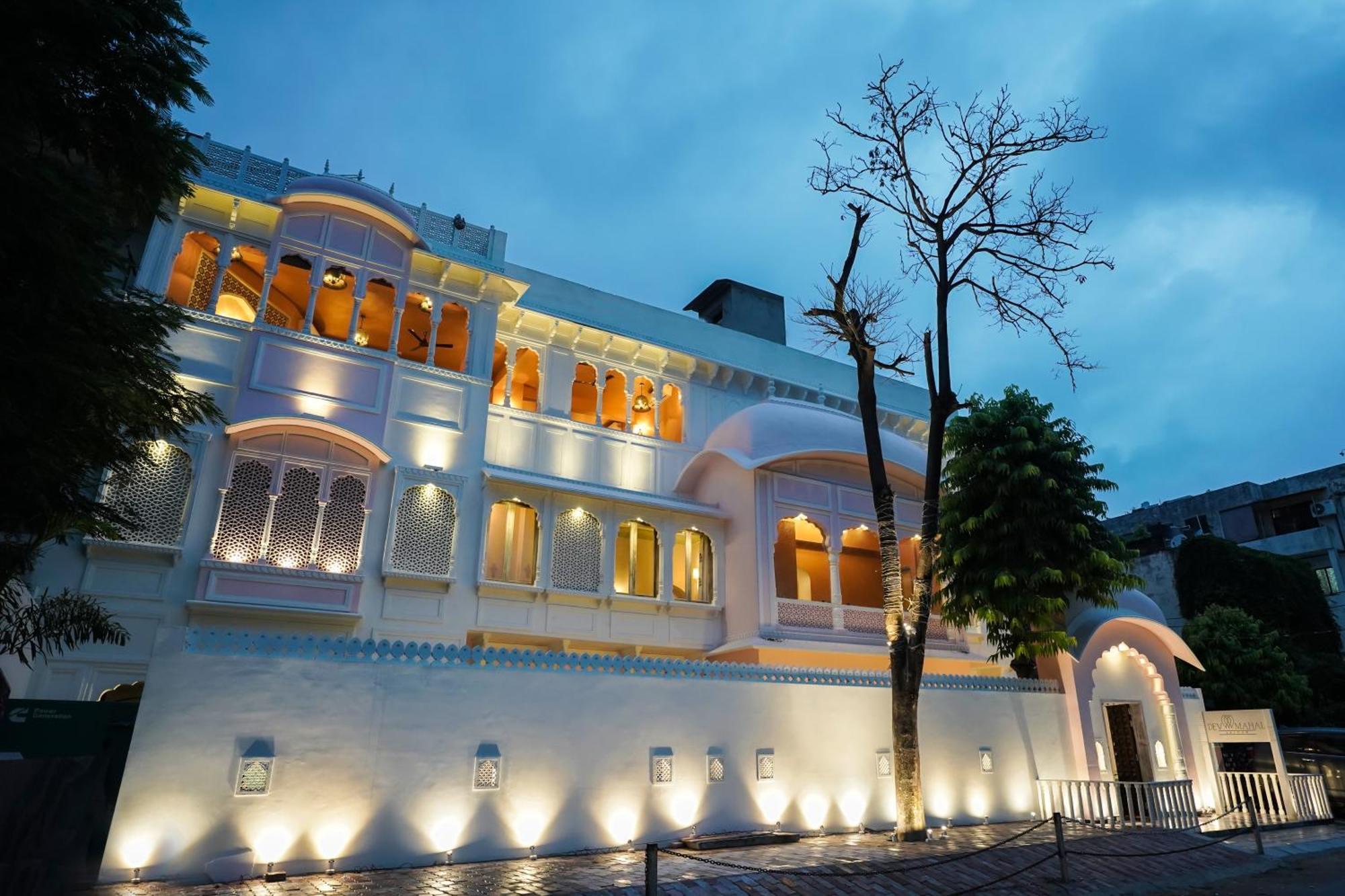 Dev Mahal - A Boutique Heritage Hotel Jaipur Extérieur photo
