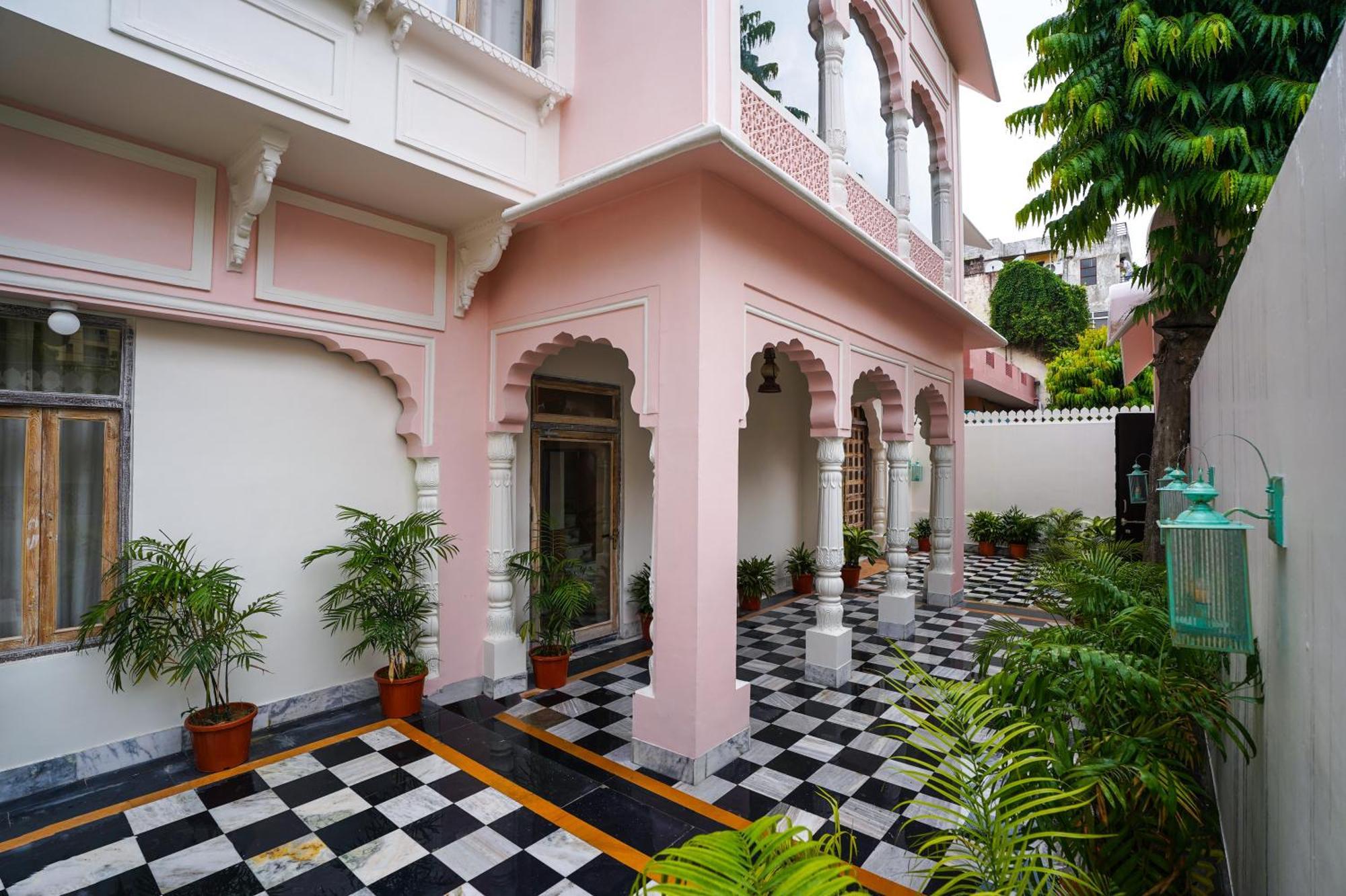 Dev Mahal - A Boutique Heritage Hotel Jaipur Extérieur photo